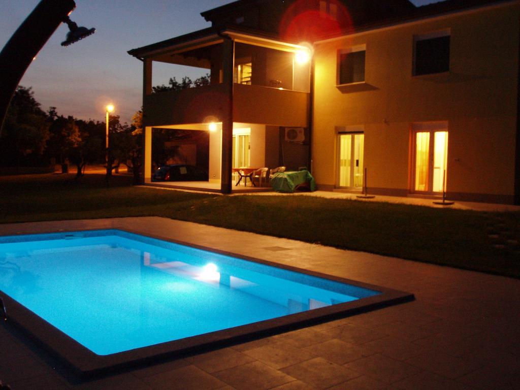 Villanova Apartments Poreč Zimmer foto