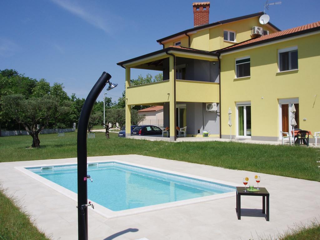 Villanova Apartments Poreč Exterior foto